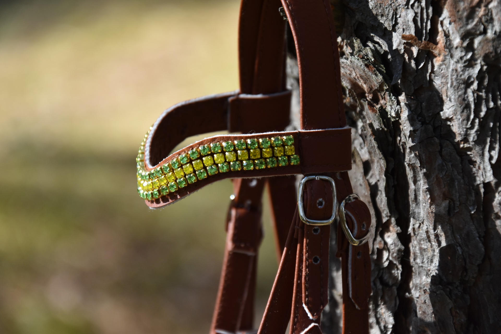 3-rivinen kaareva otsapanta